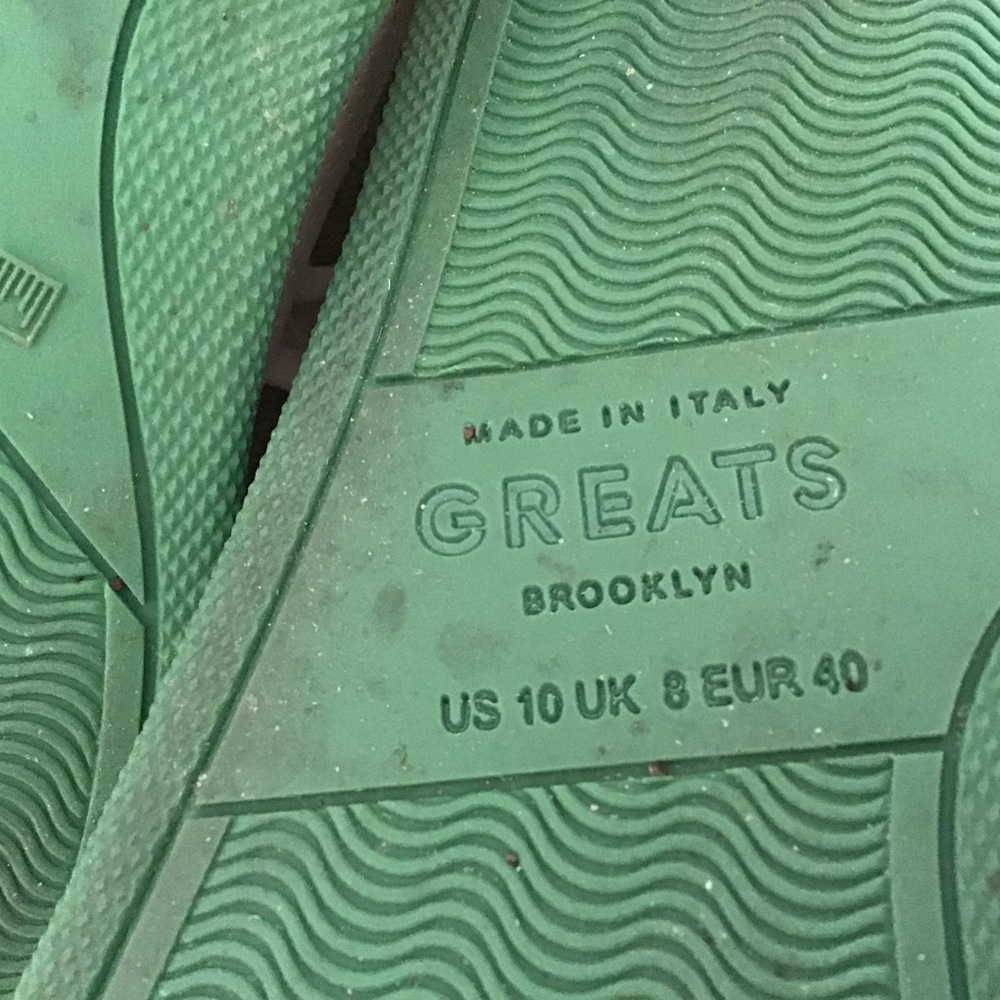 GREATS Women’s Sneakers in White with Green Soles - Picture 6 of 8